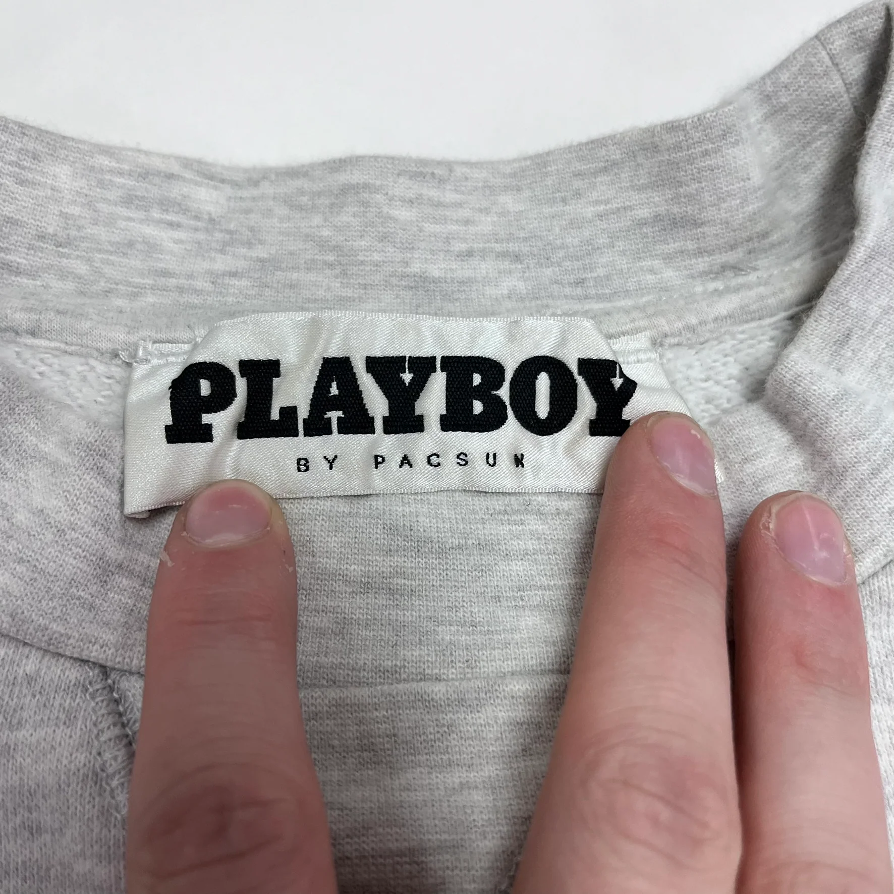 F- Vintage Playboy Golf Embroidered Text Crewneck - Image 4