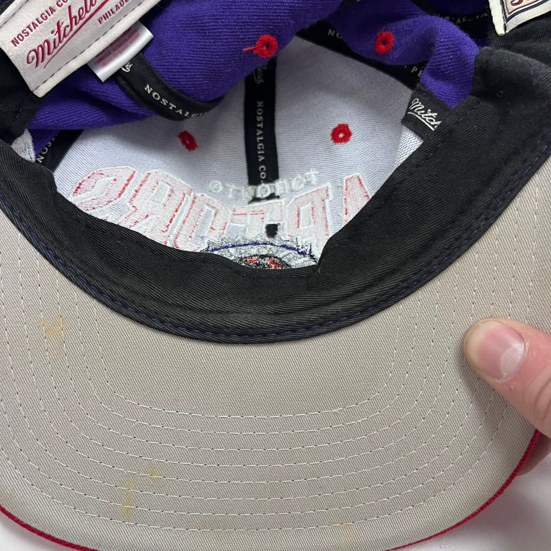 F- Vintage Toronto Raptors NBA Mitchell & Ness Old Logo & Text Snapback Hat - Image 7