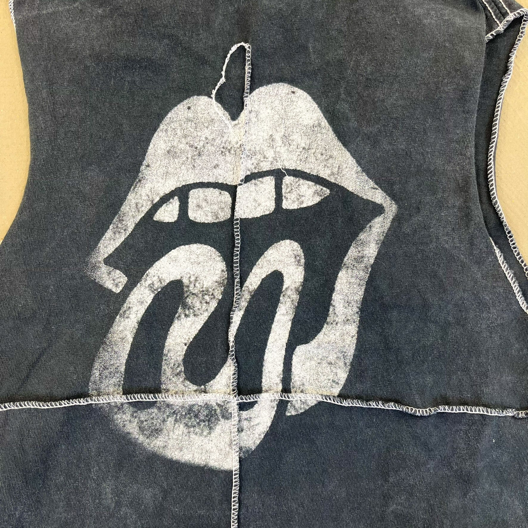 F- HOM Rolling Stones US Logo Reworked Dbl Stitch Crop Top - Image 5
