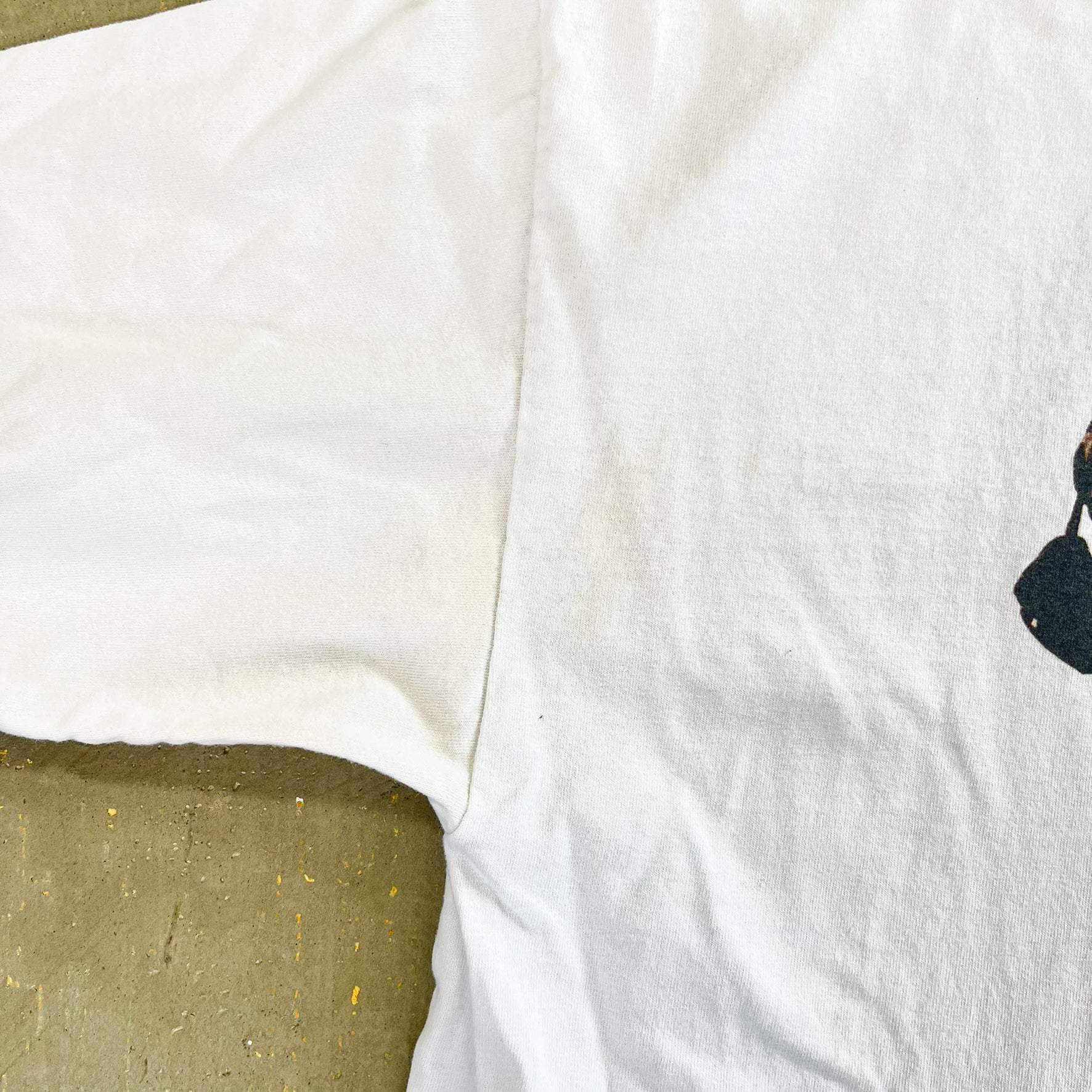 F- Vintage '01 U2 Elevation Tour Picture Tee - Image 4