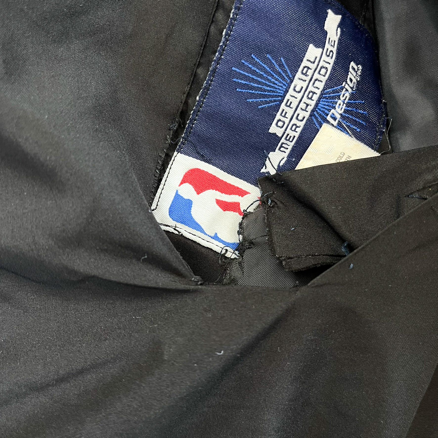 F- Vintage Brooklyn Nets Jeff Hamilton Design Reversible Hooded Jacket - Image 7