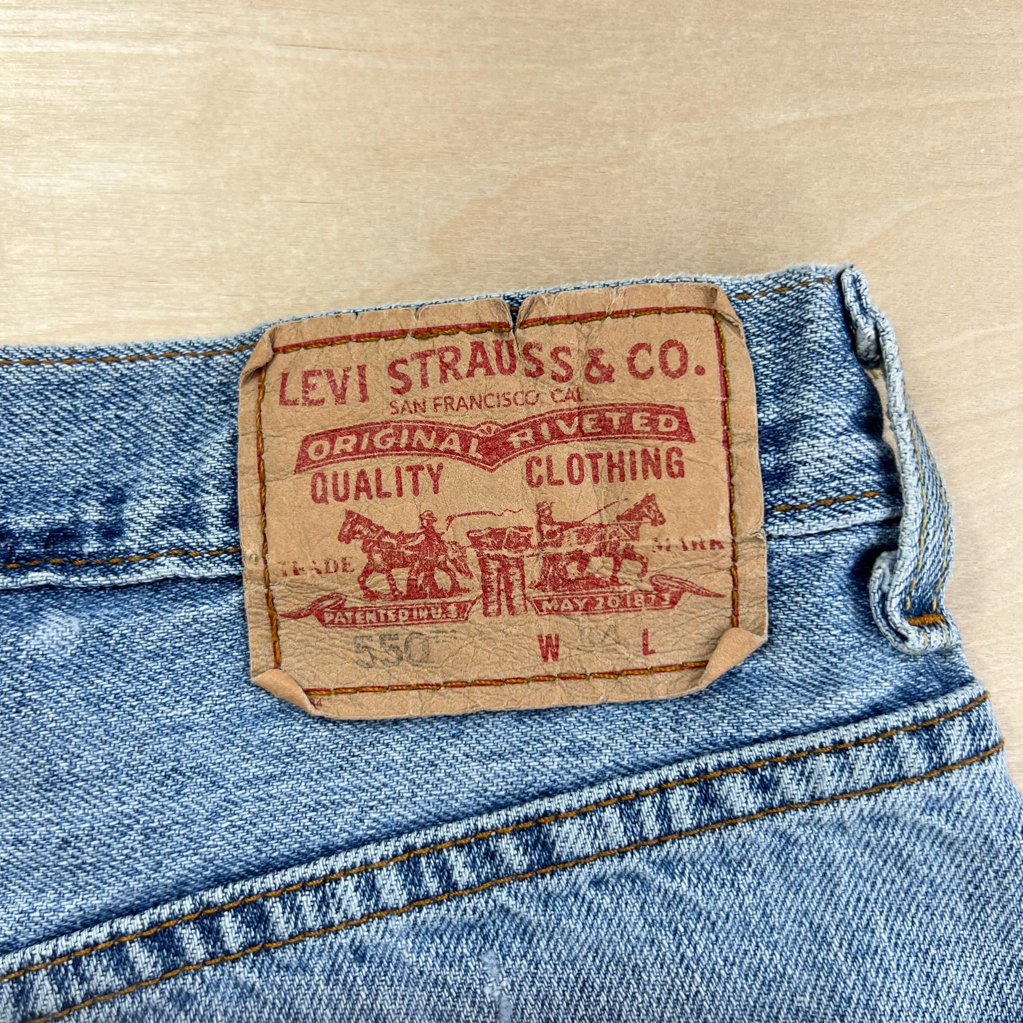 J- Vintage Levi's 550 Relax Fit Denim Jorts - W34 - Image 4