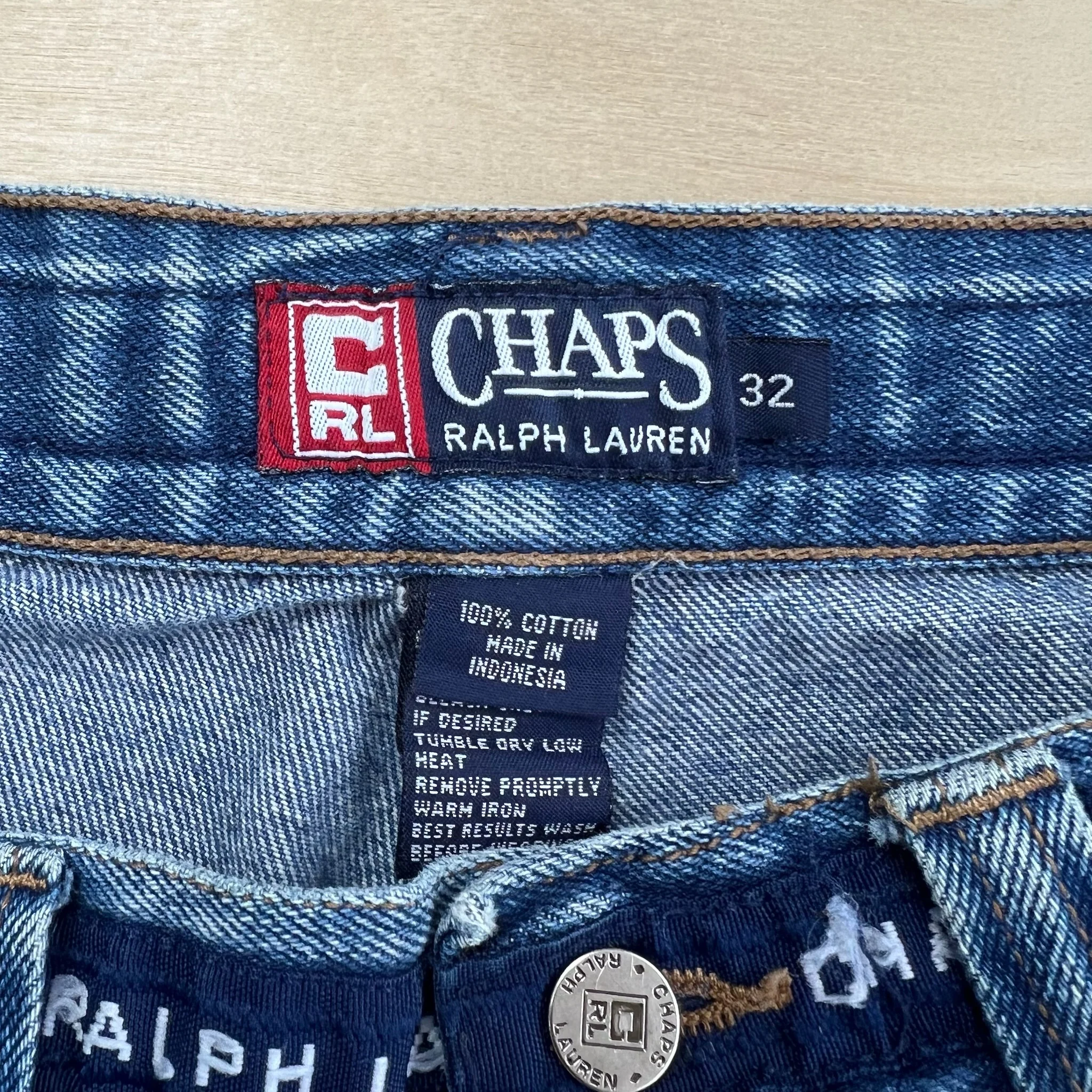 J- Vintage Chaps Ralph Lauren Denim Cargo Jorts - W32 - Image 3