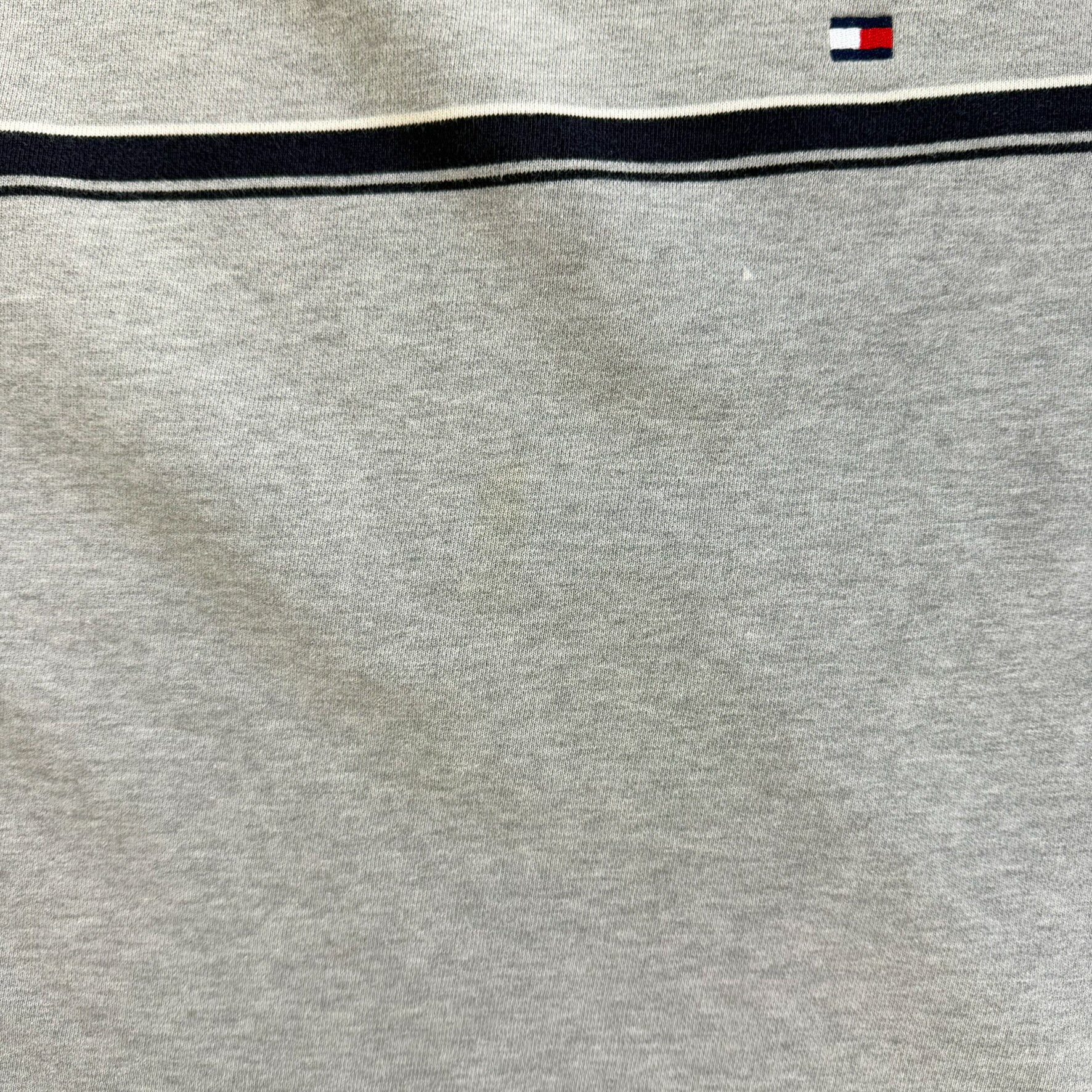 J- Vintage Tommy Hilfiger Embroidered Logo Sweatshirt Style Tee - 2XL - Image 7
